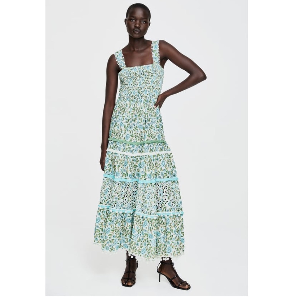 ZARA Blue printed sleeveless floral dress, size M